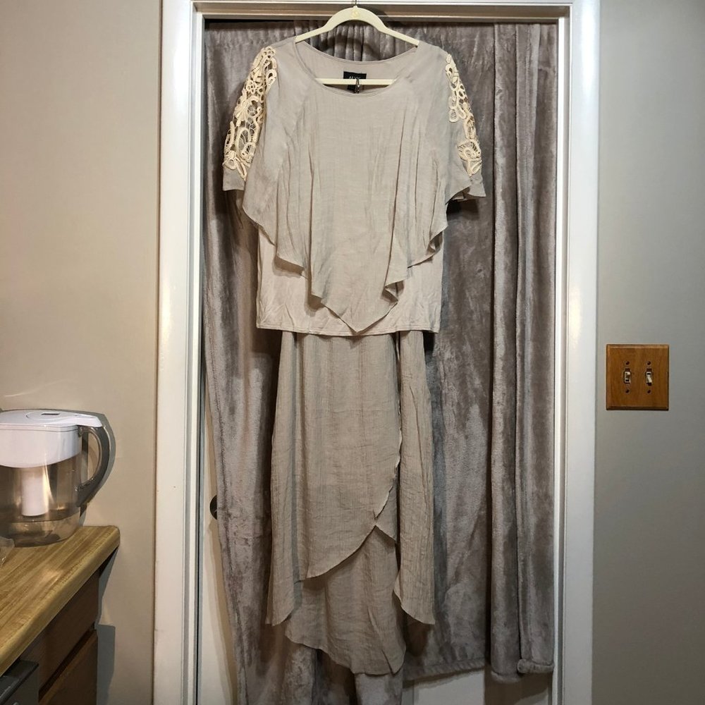 Khaki Top Lace at shoulders and built in tank Med